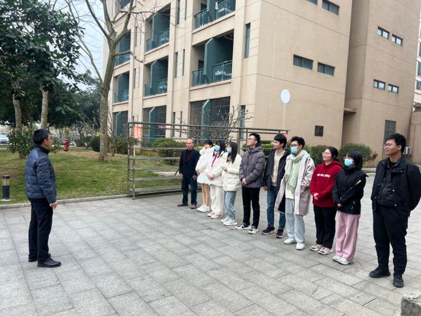 免费观看已满十八岁电视剧动漫版