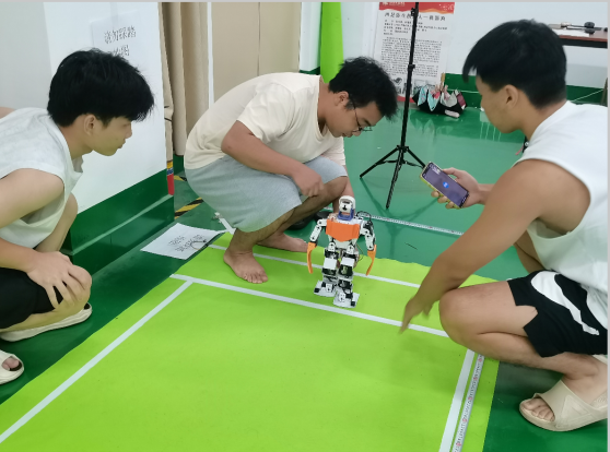 免费观看已满十八岁电视剧动漫版