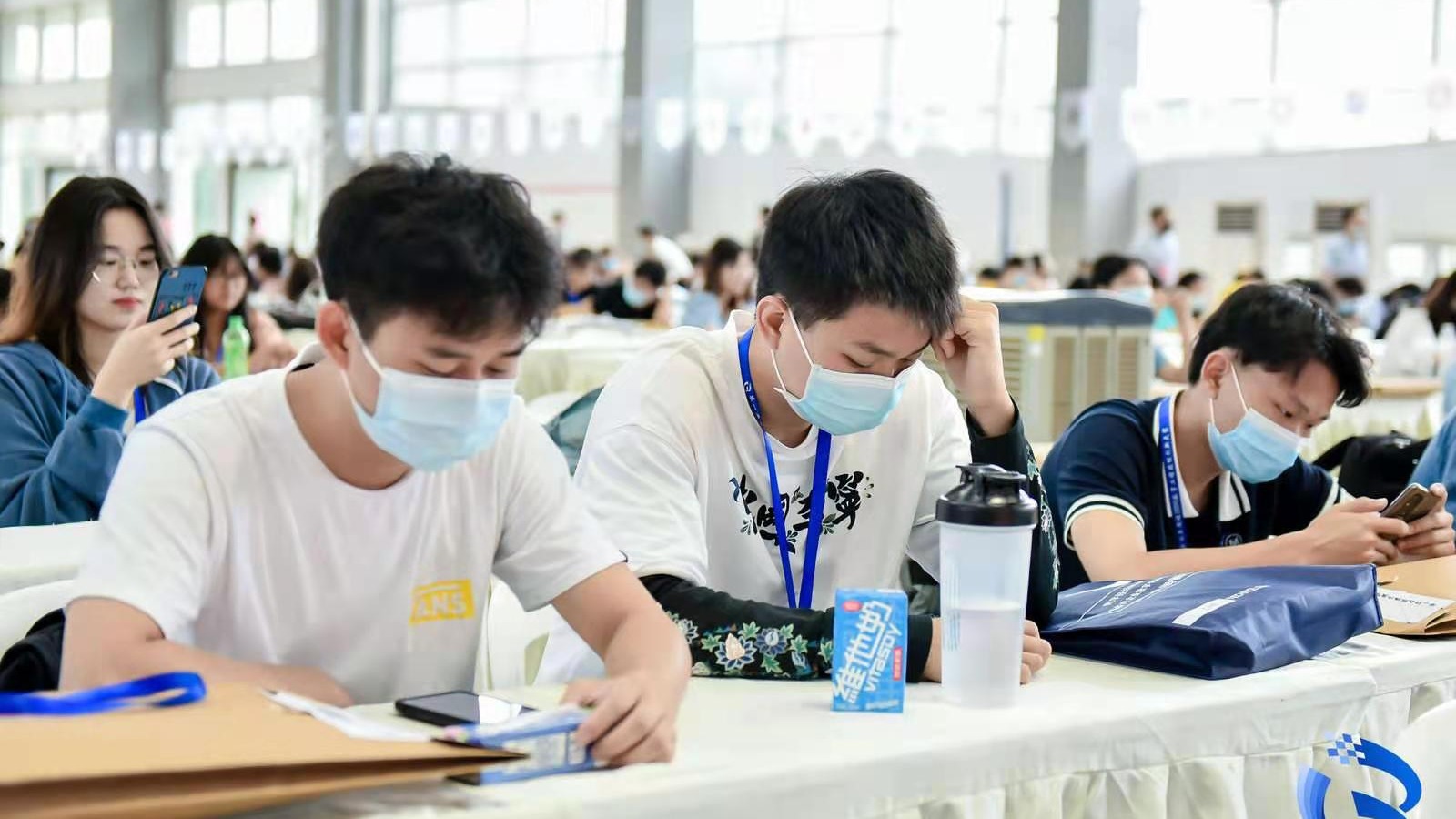 免费观看已满十八岁电视剧动漫版