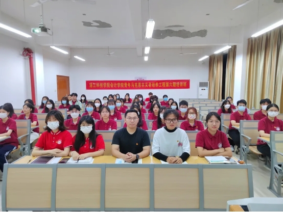 免费观看已满十八岁电视剧动漫版