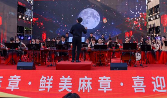 免费观看已满十八岁电视剧动漫版