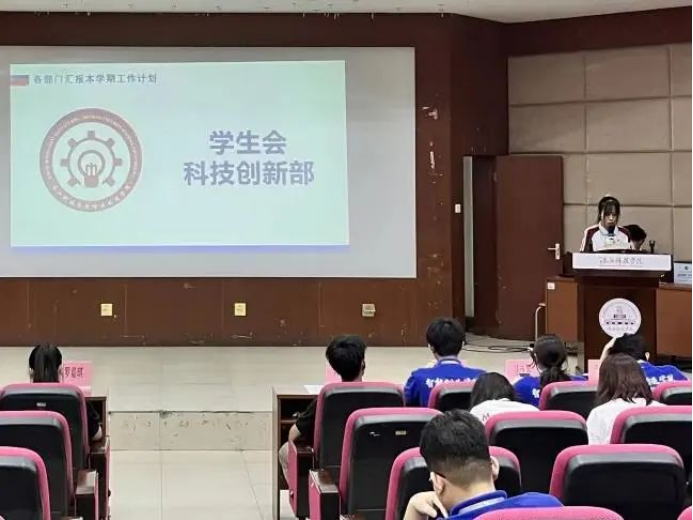 免费观看已满十八岁电视剧动漫版