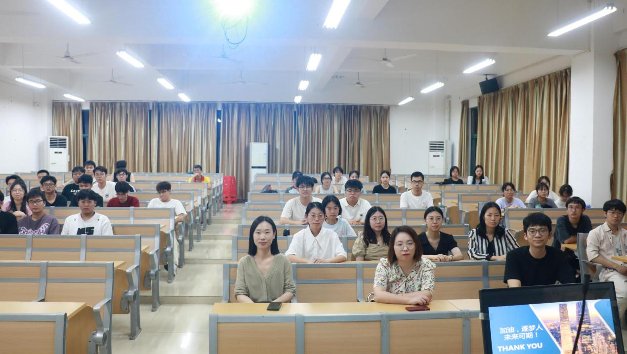 免费观看已满十八岁电视剧动漫版