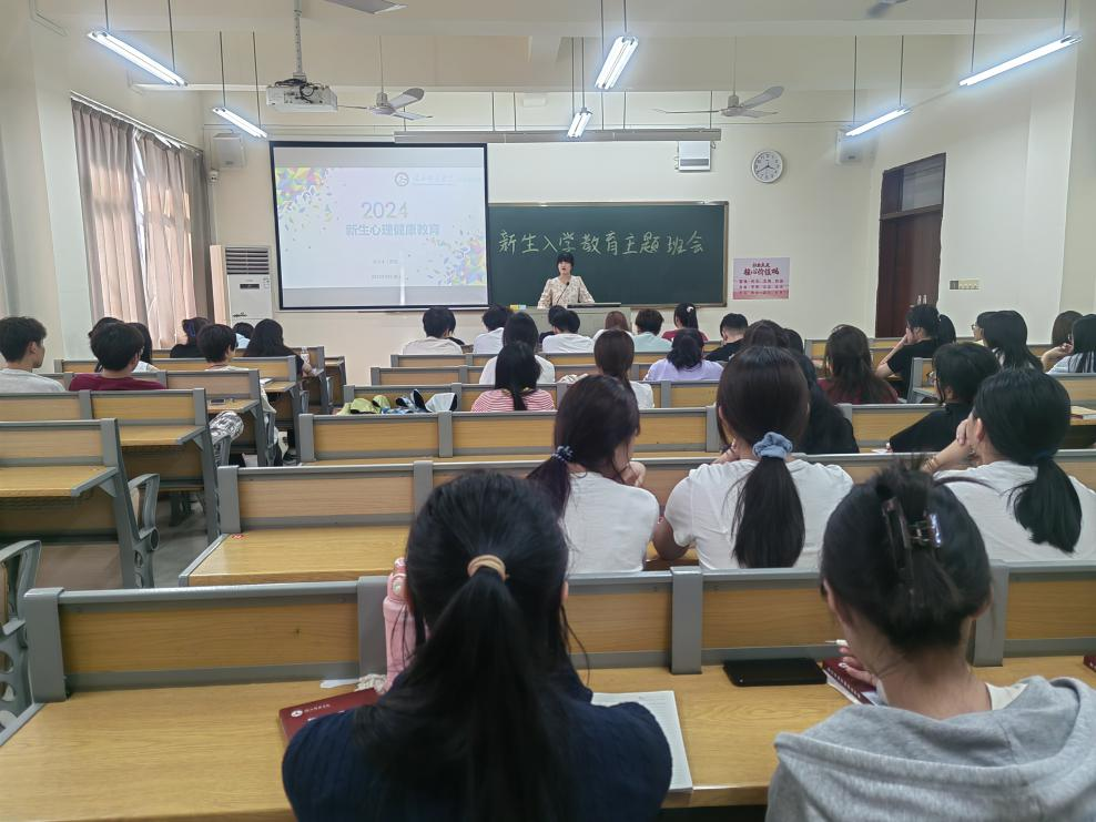 免费观看已满十八岁电视剧动漫版