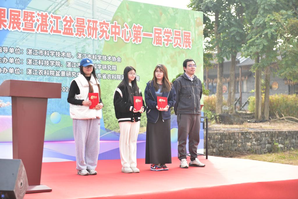 免费观看已满十八岁电视剧动漫版