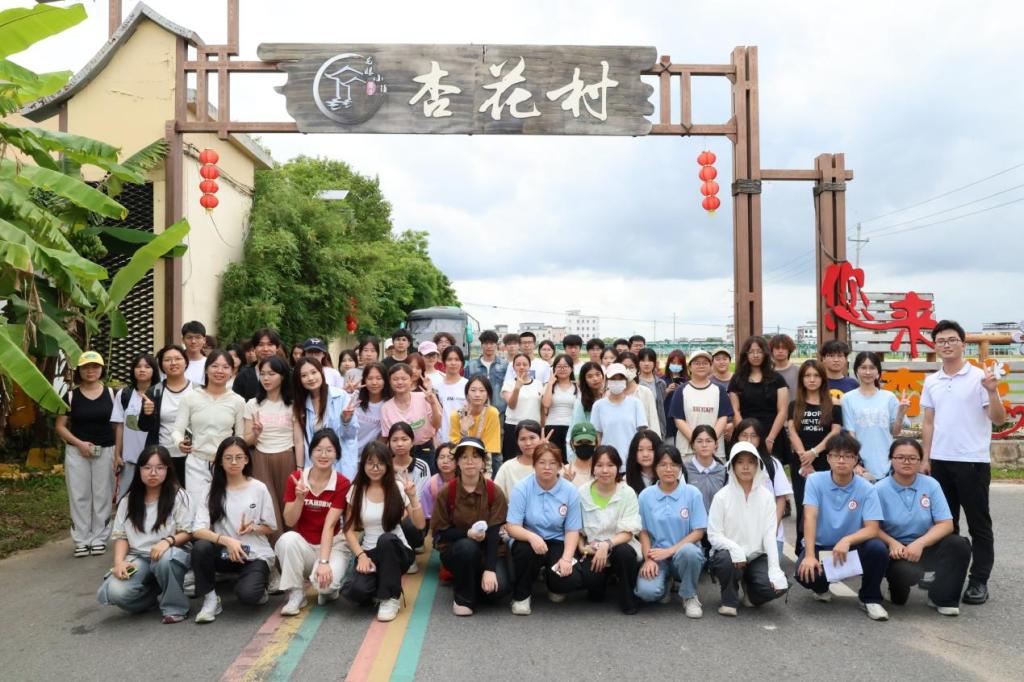 免费观看已满十八岁电视剧动漫版