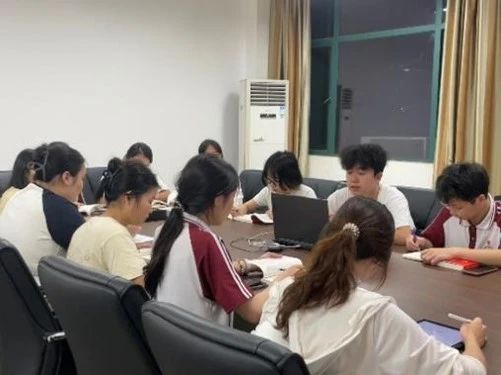 免费观看已满十八岁电视剧动漫版