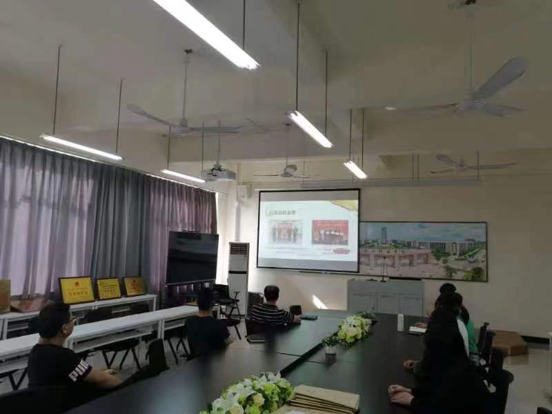 免费观看已满十八岁电视剧动漫版