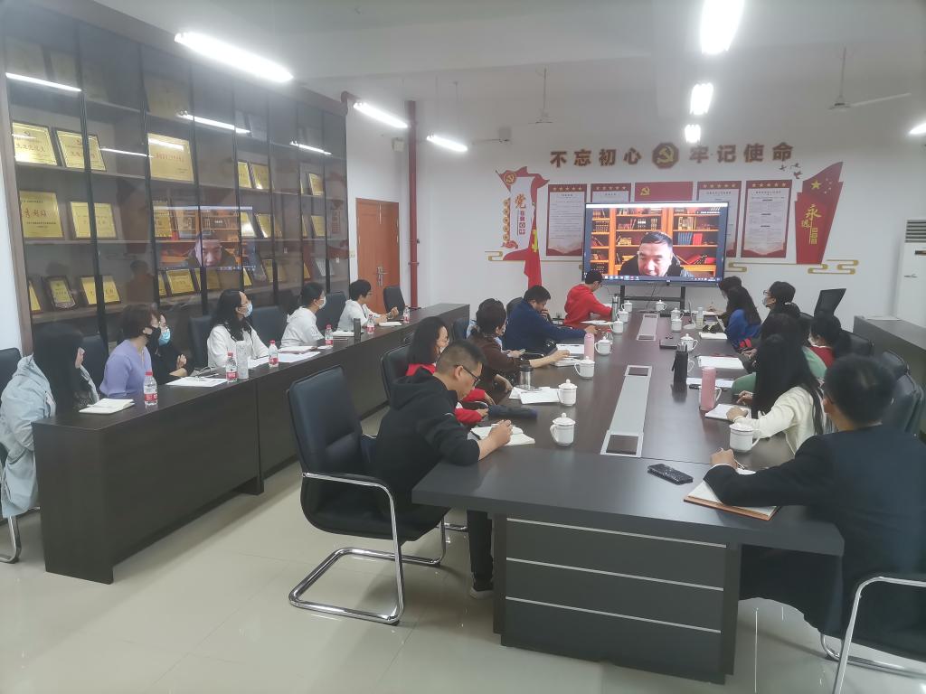免费观看已满十八岁电视剧动漫版