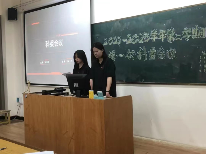 免费观看已满十八岁电视剧动漫版