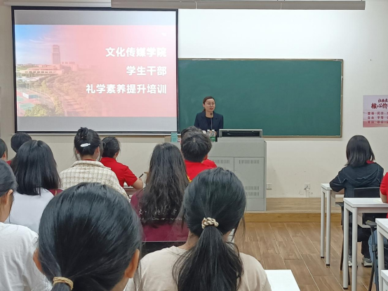 免费观看已满十八岁电视剧动漫版