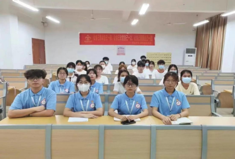 免费观看已满十八岁电视剧动漫版