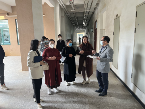 免费观看已满十八岁电视剧动漫版
