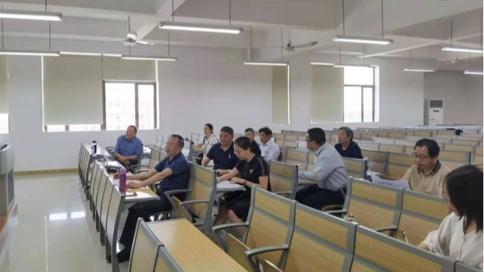 免费观看已满十八岁电视剧动漫版