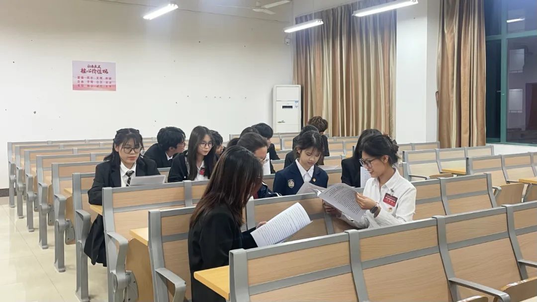 免费观看已满十八岁电视剧动漫版
