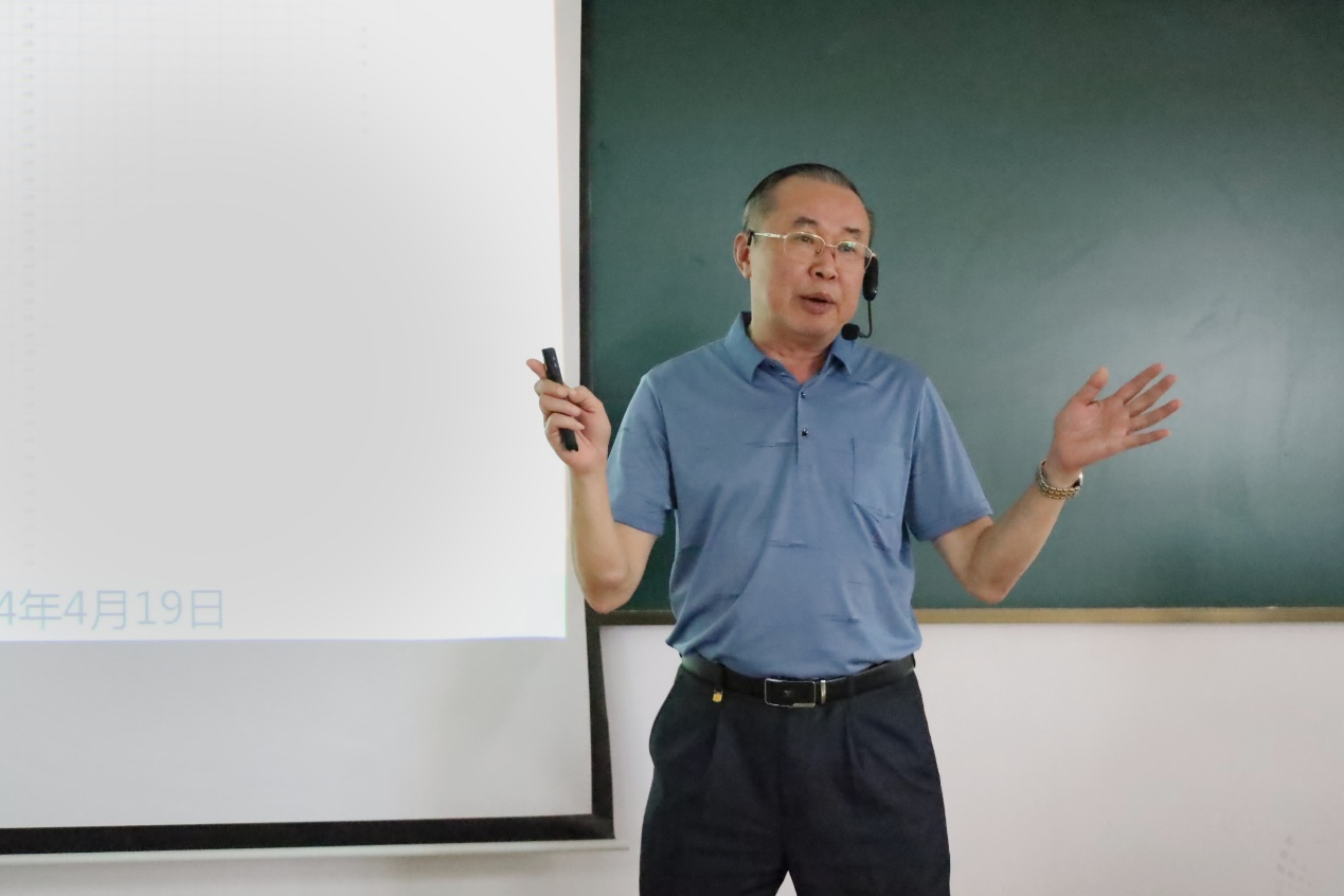 免费观看已满十八岁电视剧动漫版