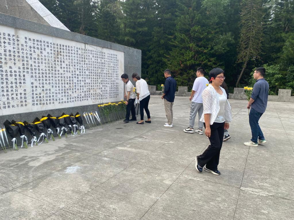 免费观看已满十八岁电视剧动漫版