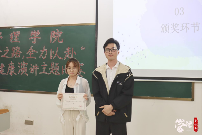 免费观看已满十八岁电视剧动漫版