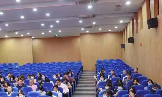 免费观看已满十八岁电视剧动漫版