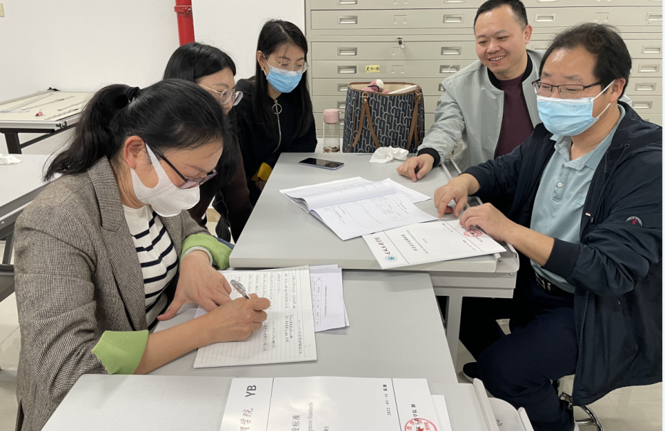 免费观看已满十八岁电视剧动漫版