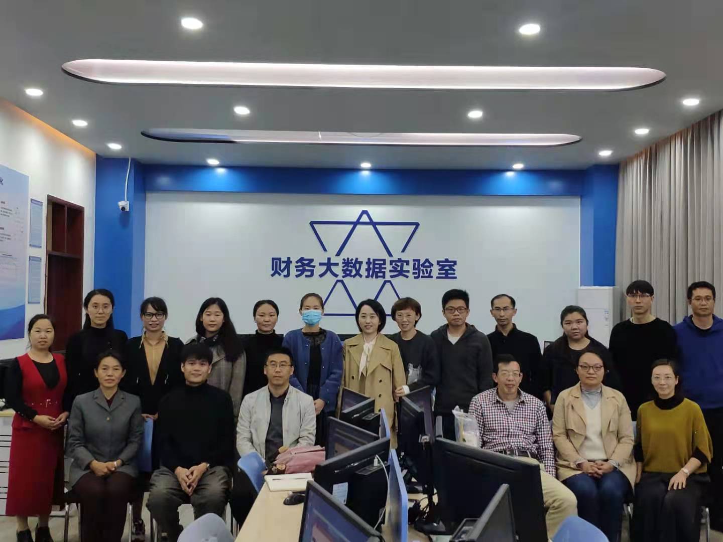 免费观看已满十八岁电视剧动漫版