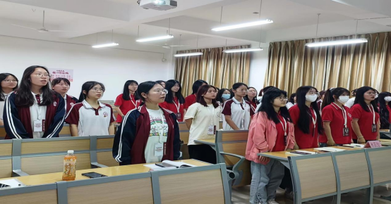 免费观看已满十八岁电视剧动漫版