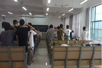 免费观看已满十八岁电视剧动漫版