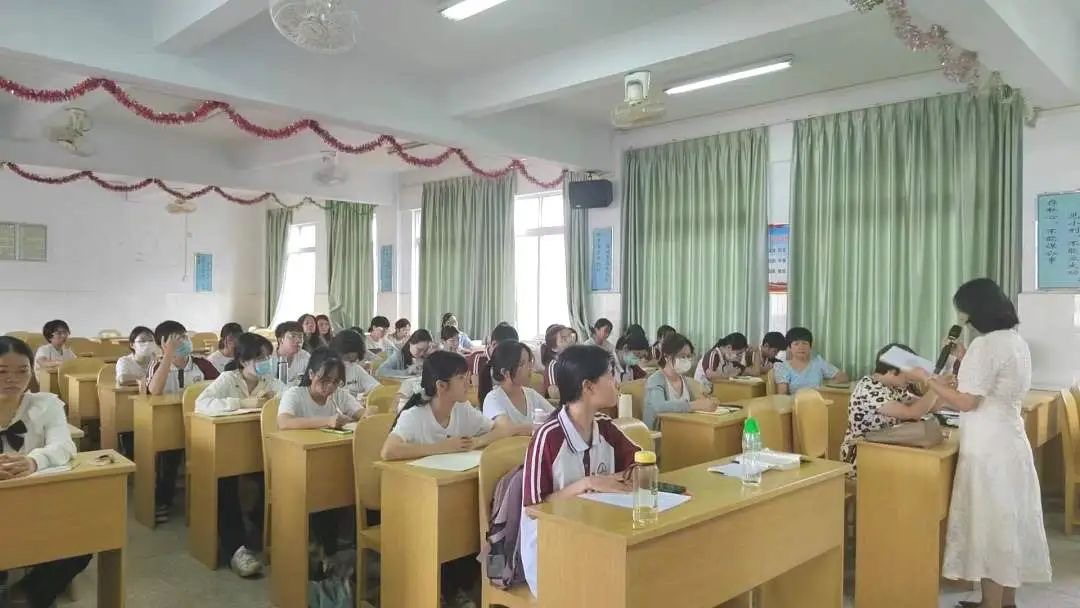 免费观看已满十八岁电视剧动漫版