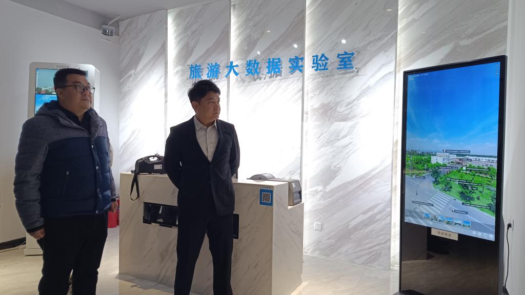 免费观看已满十八岁电视剧动漫版