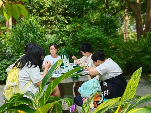 免费观看已满十八岁电视剧动漫版