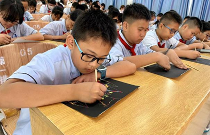 免费观看已满十八岁电视剧动漫版