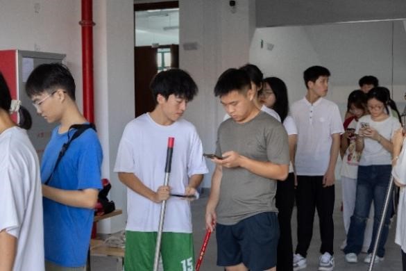 免费观看已满十八岁电视剧动漫版