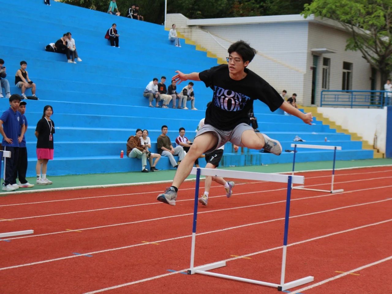 免费观看已满十八岁电视剧动漫版