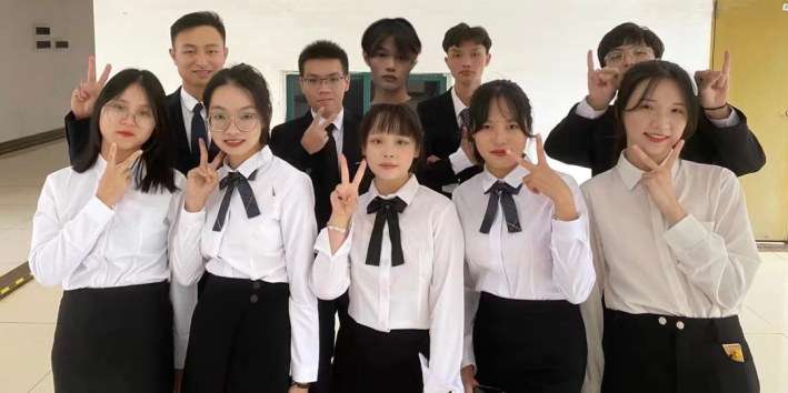 免费观看已满十八岁电视剧动漫版