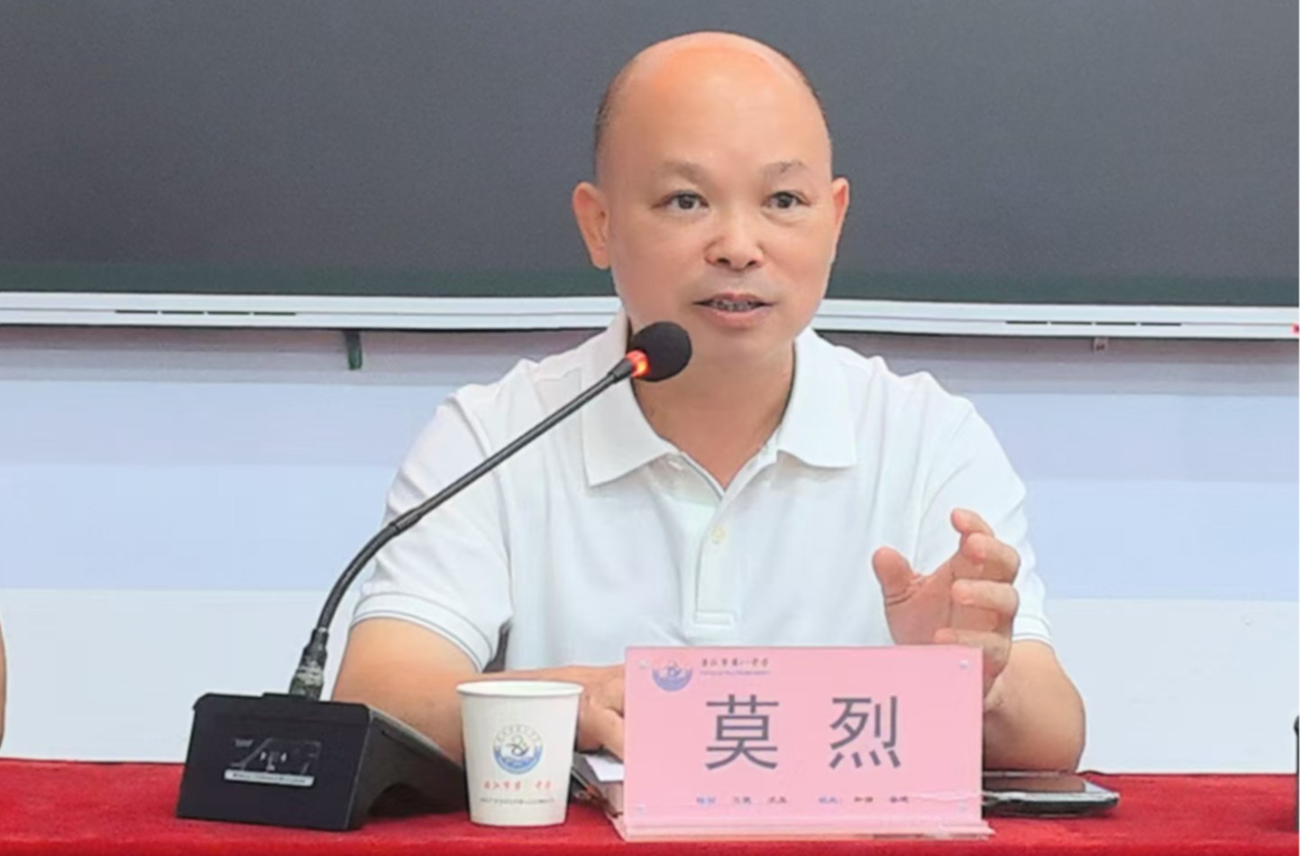 免费观看已满十八岁电视剧动漫版