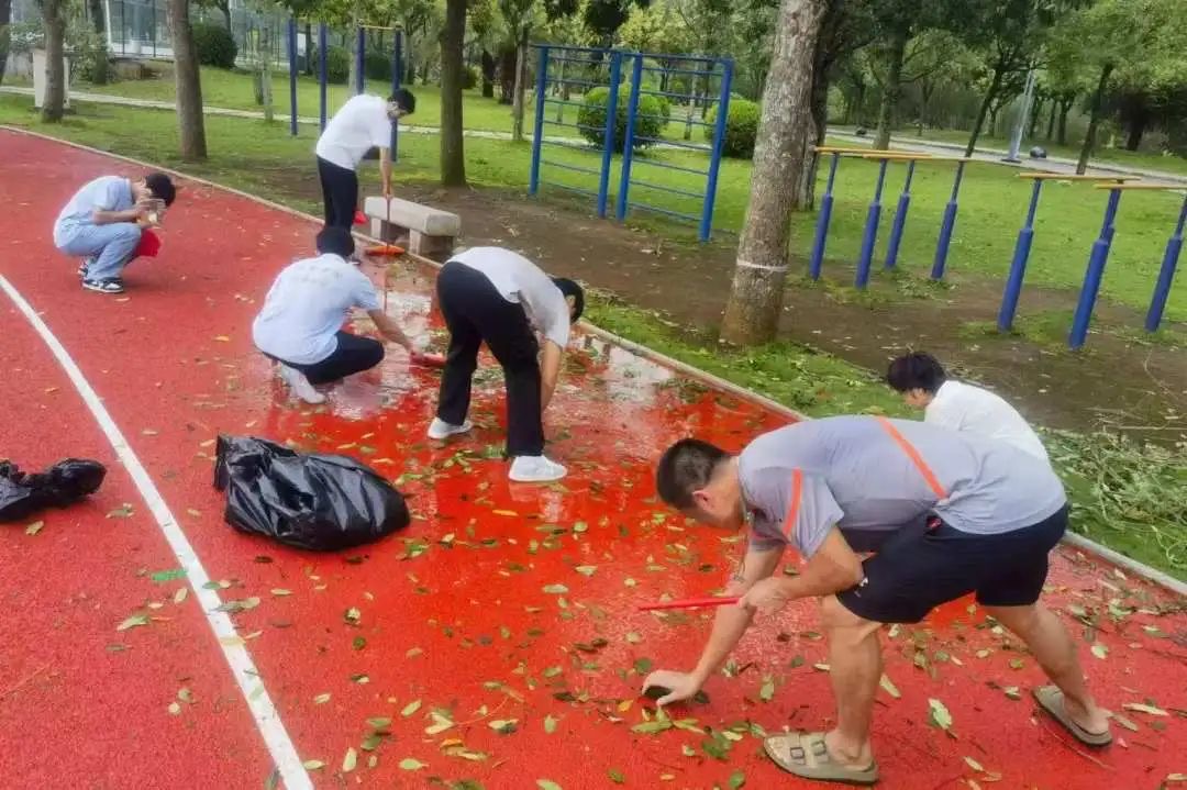 免费观看已满十八岁电视剧动漫版