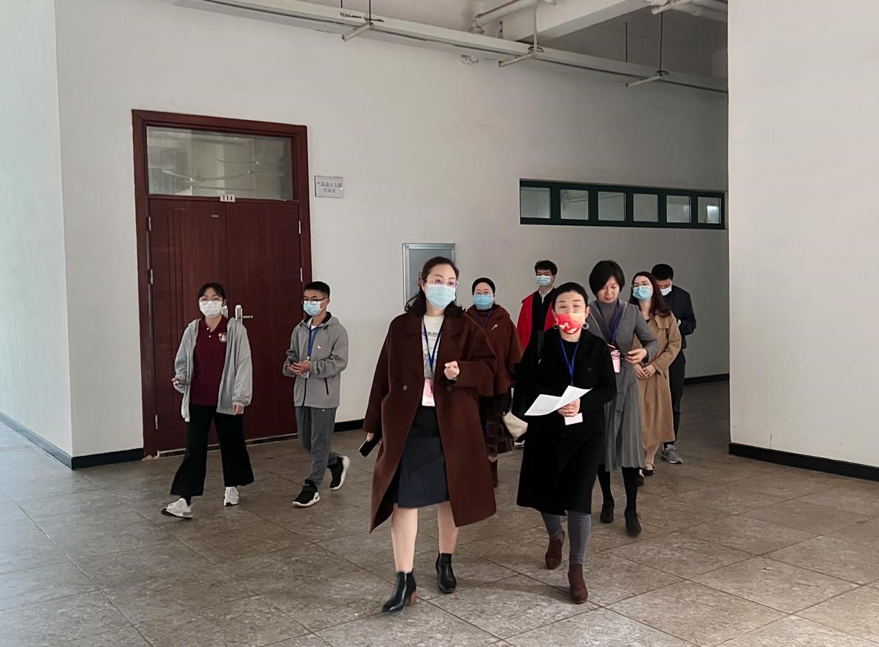 免费观看已满十八岁电视剧动漫版
