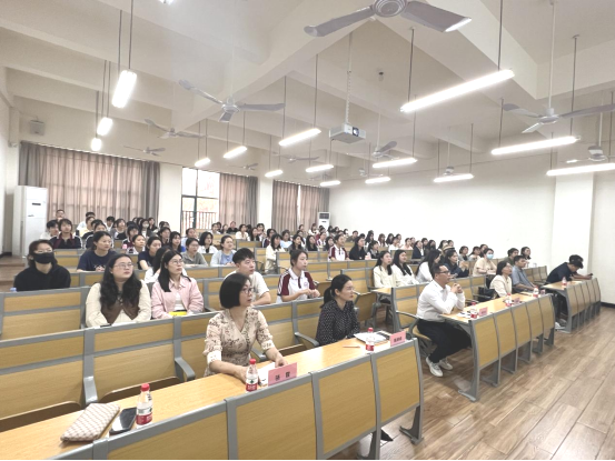 免费观看已满十八岁电视剧动漫版