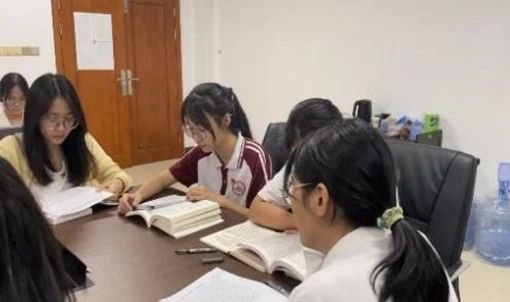 免费观看已满十八岁电视剧动漫版