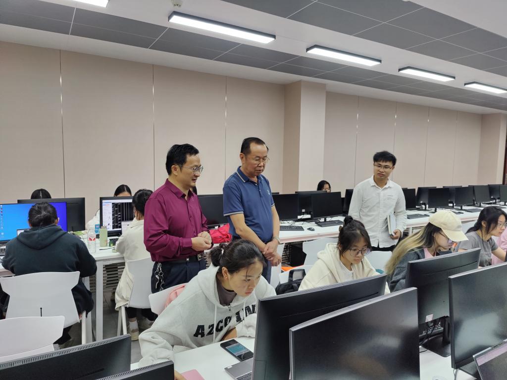 免费观看已满十八岁电视剧动漫版