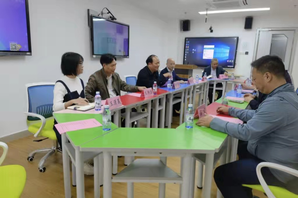免费观看已满十八岁电视剧动漫版