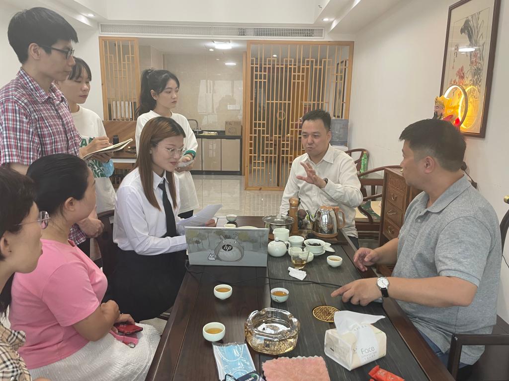 免费观看已满十八岁电视剧动漫版