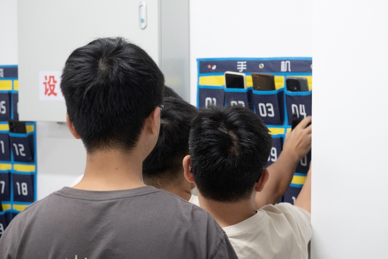 免费观看已满十八岁电视剧动漫版