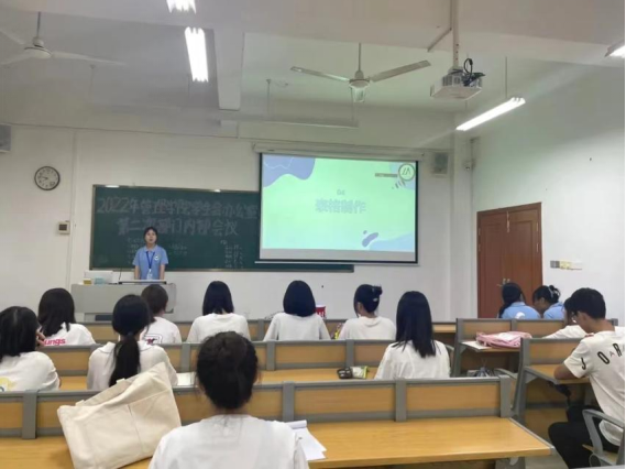 免费观看已满十八岁电视剧动漫版