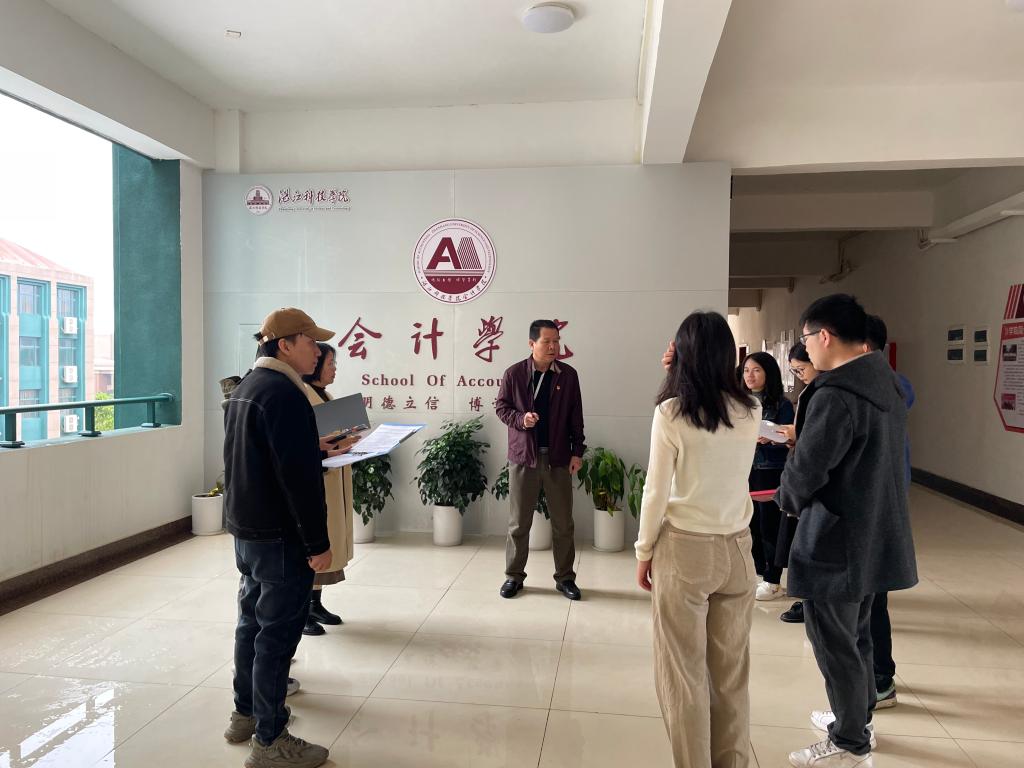 免费观看已满十八岁电视剧动漫版