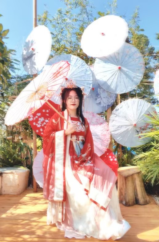 免费观看已满十八岁电视剧动漫版