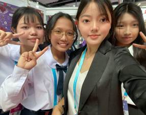 /Users/pengyue/Desktop/图片7.png图片7 /Users/pengyue/Desktop/图片7.png图片7