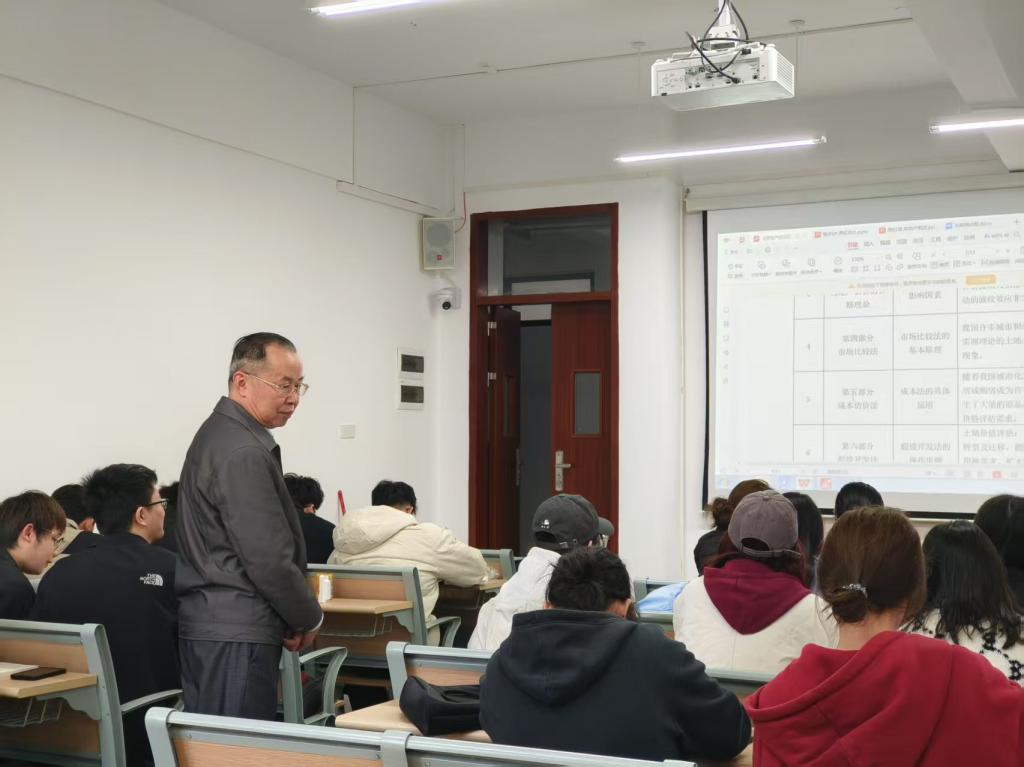 免费观看已满十八岁电视剧动漫版
