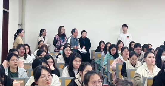 免费观看已满十八岁电视剧动漫版