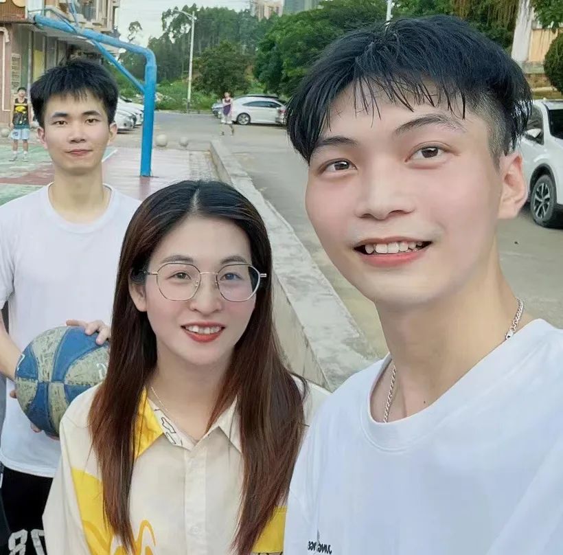免费观看已满十八岁电视剧动漫版
